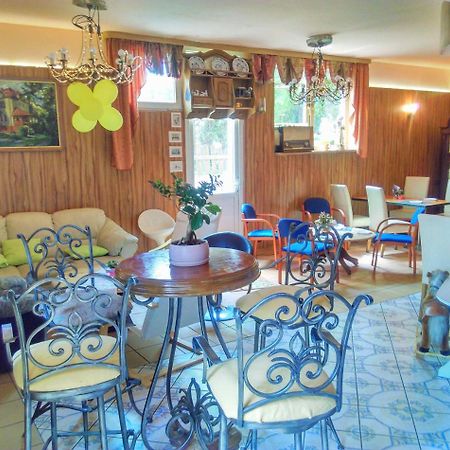 Motel Rezydent ヴロツワフ エクステリア 写真